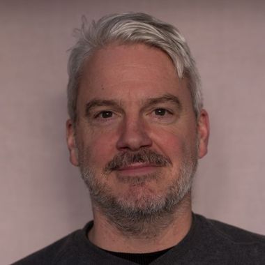 Dr Ian Blackwell