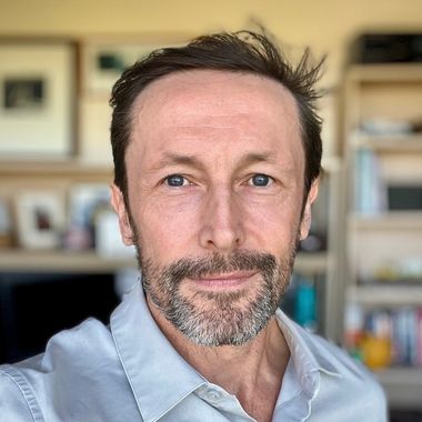 Professor Stuart Kinner