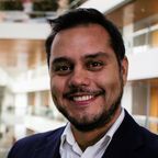 Dr. Guillermo Sanhueza