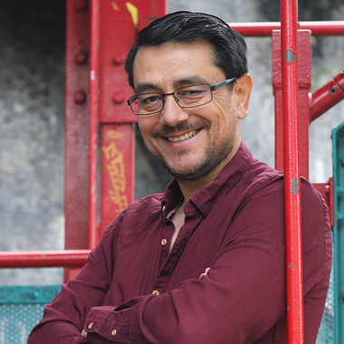 Dr Alberto Urrutia-Moldes