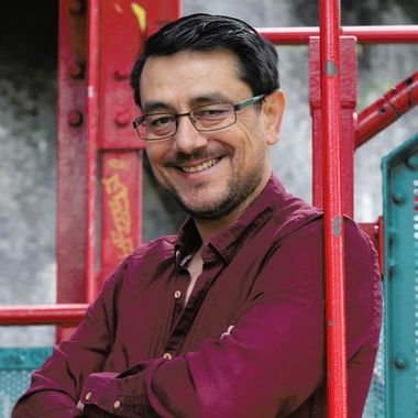 Dr Alberto Urrutia-Moldes