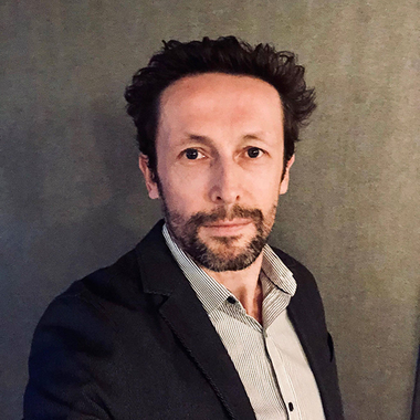 Professor Stuart Kinner